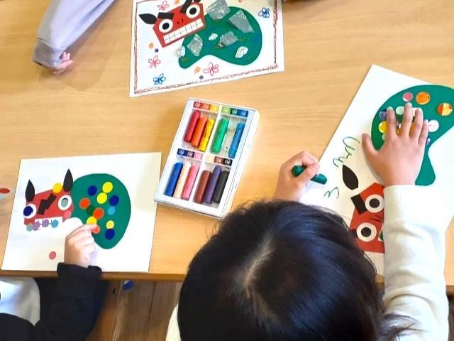 【児童指導員】月給20.2万円～/多機能型施設/福利厚生が充実！安定した経営が強みの医療法人が運営◎/楽しく取り組める工夫がいっぱいの支援が特徴♪/未経験歓迎！/正社員/資格必須