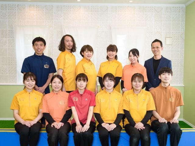 急募【保育士】放課後等デイサービス/土日休み◎/産・育休の取得実績多数/運動療育型の放デイ/思いきり体を動かしながら笑顔を自信をはぐくむ♪/月給17.4万円～/正社員/資格必須