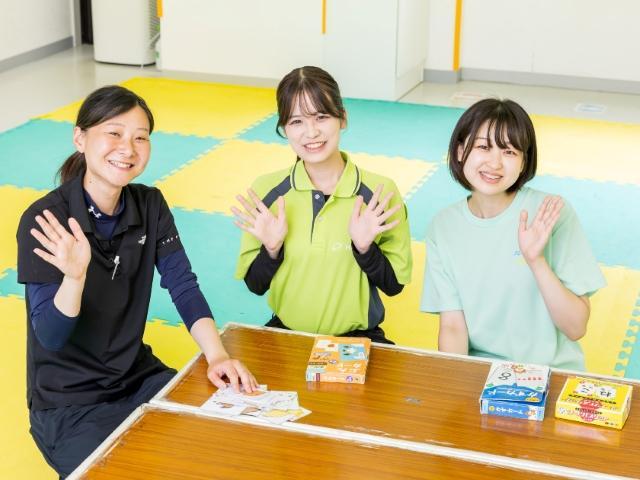 【理学療法士】障害者支援施設/年間休日120日/日祝休み/障がい児保育型の日中一時預かり支援◎/安心してすごせる「もうひとつの居場所」を提供♪/月給26万円～/正社員/資格必須の写真1枚目