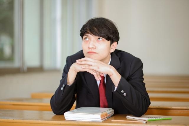 男子高校生のイメージ