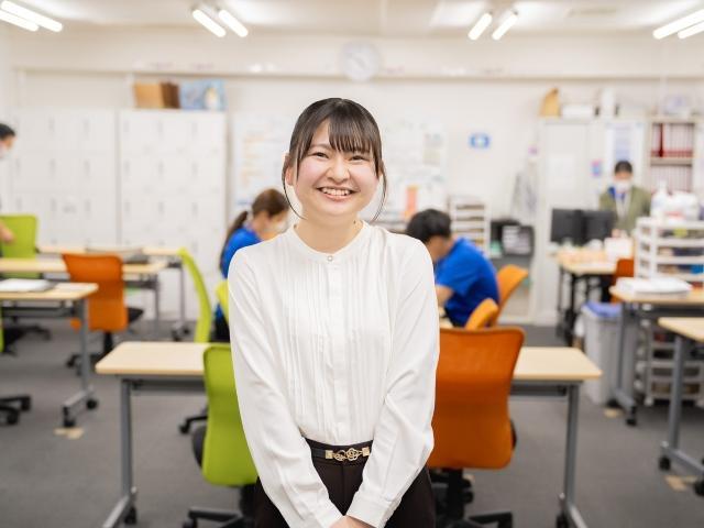 【エリアマネージャー候補】就労継続支援B型/年間休日120日◎/月給42.1万円～/エリアマネージャー年収700万円～/事業運営・管理業務に取り組める方を募集！/正社員/資格必須の写真1枚目