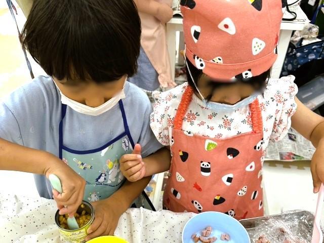 【児童指導員】月給22万円～/年間休日120日/完全週休2日制/テーマは「天職をさがそう」！/その子にしかないカラーと才能を見つけるお手伝い◎/多機能型施設/正社員/資格必須の写真1枚目