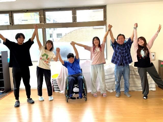【保育士】月給21.2万円～/年間休日110日/日祝休み◎/未経験・ブランク可/残業ほぼなし/子どもたちが笑顔で過ごせる環境づくりを目指して♪/放課後等デイサービス/正社員/資格必須の写真2枚目