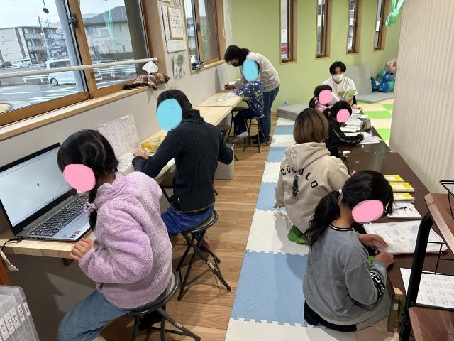 急募【児童発達支援管理責任者】月給30万円～/年間休日117日◎/日祝休み/有休完全消化を実現！/学習・SST・療育運動で一人ひとりに合った支援を♪/多機能型施設/正社員/資格必須の写真4枚目