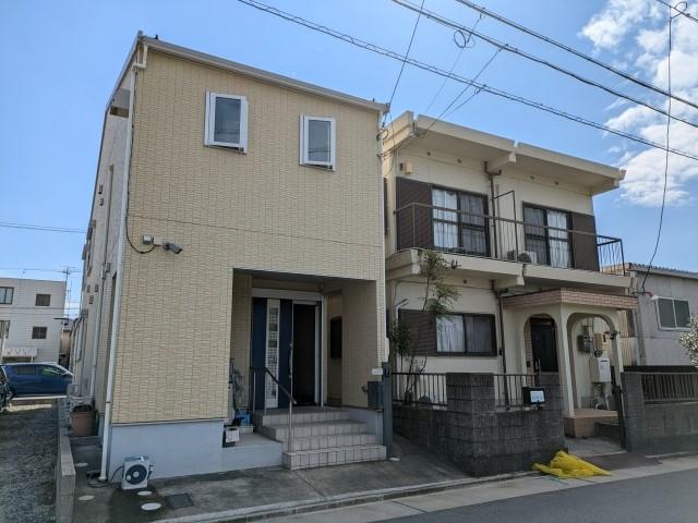 【児童指導員】月給20万円～/年休120日/土日休み◎/免許取得サポート＆食事補助あり/福利厚生・ワークライフバランスばっちり♪/多機能型施設/正社員/資格必須