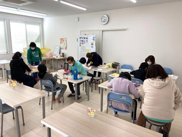 【児童指導員兼管理者候補】月給22.2万円～/年休122日/土日祝休み/幅広い福祉サービスを展開する法人/ニーズやステージにあった支援を♪/放課後等デイサービス/正社員/資格必須
